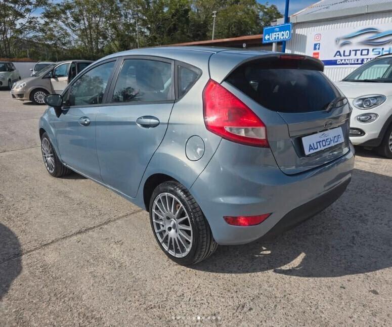Ford Fiesta 1.4 5 porte Bz.- GPL Titanium