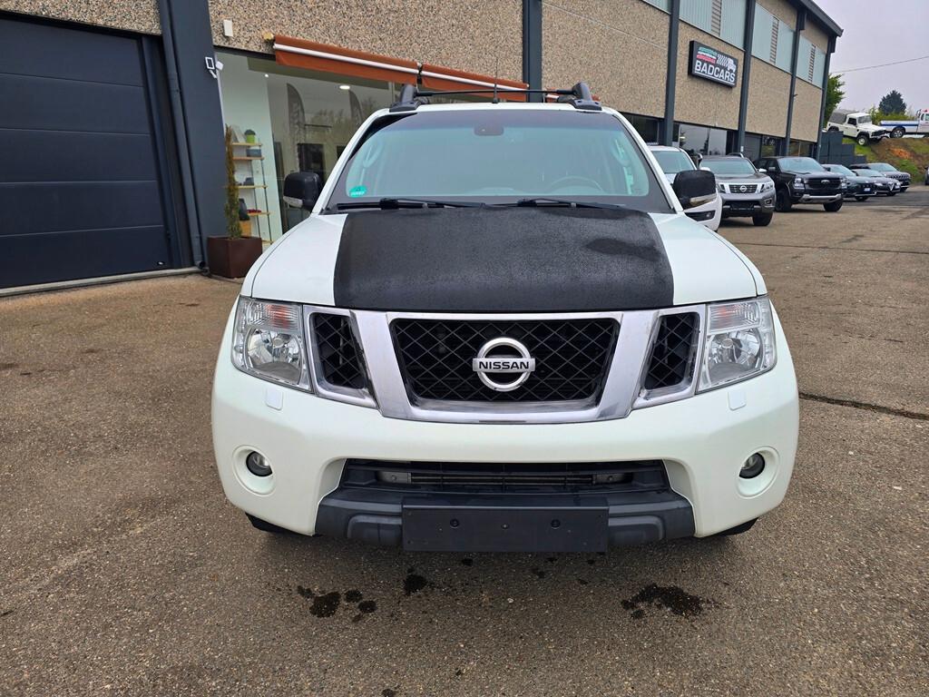 Nissan Navara 3.0 dCi V6 231CV "LE"