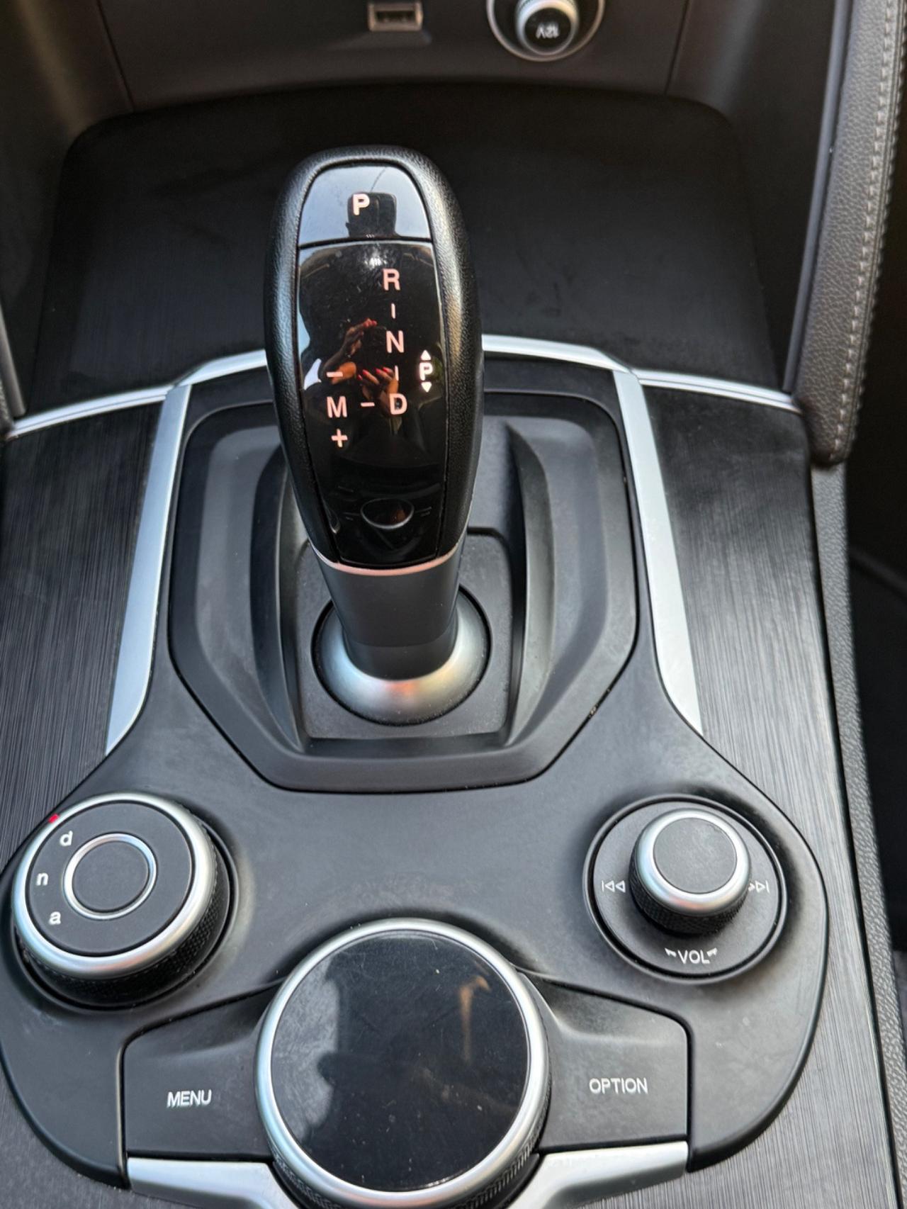 Alfa Romeo Stelvio 2.2 t Super Q4 210cv auto