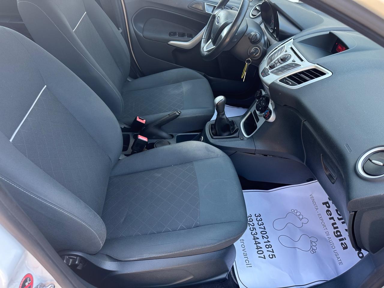 Ford Fiesta 1.4 16V 5p. Bz.- GPL Titanium Bs.