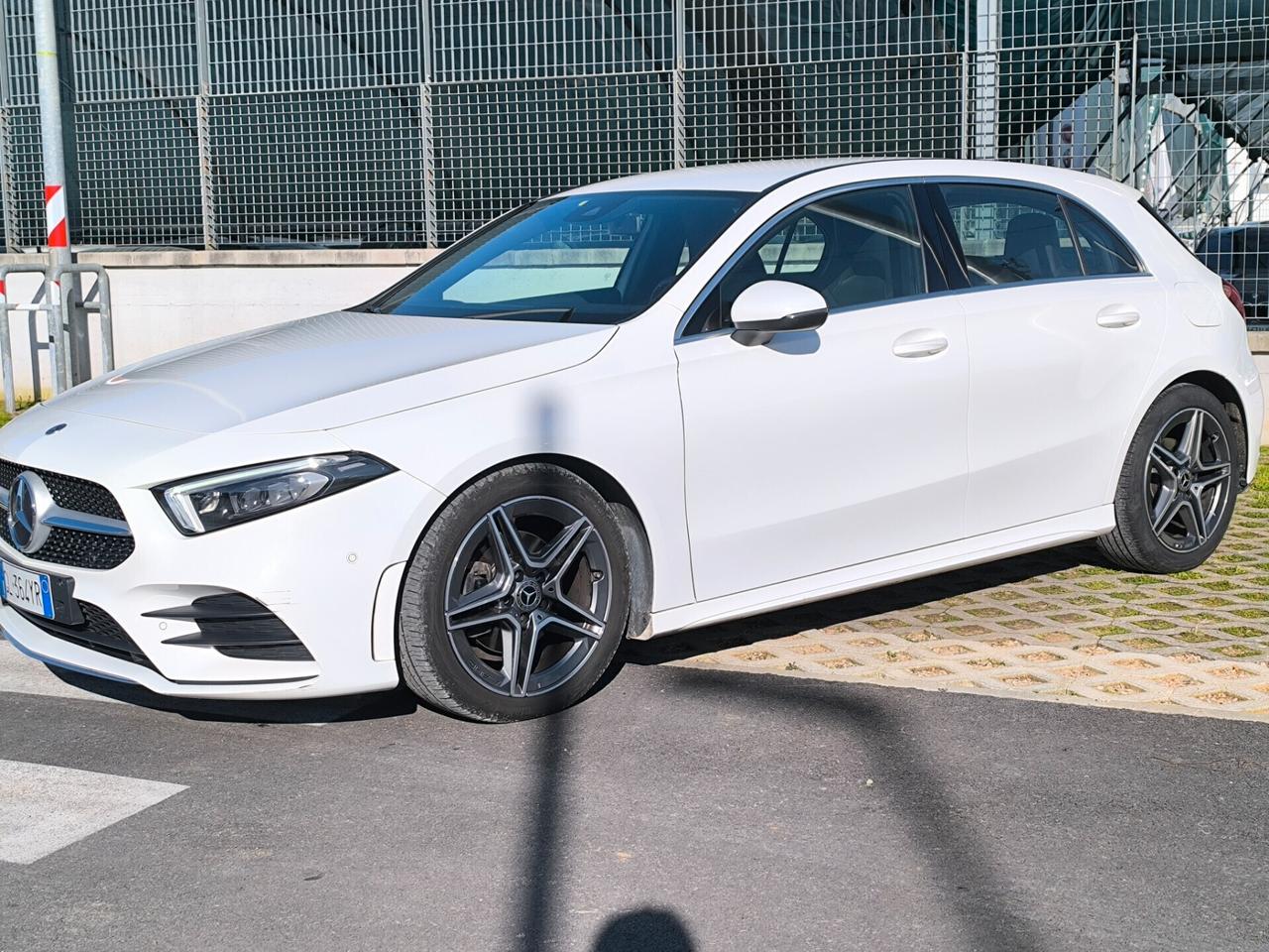 Mercedes-benz A 180 d Automatic AMG Line Premium Plus