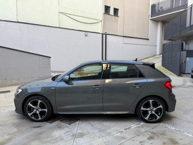 AUDI A1 SPB 30 TFSI S line edition con Retrocamera