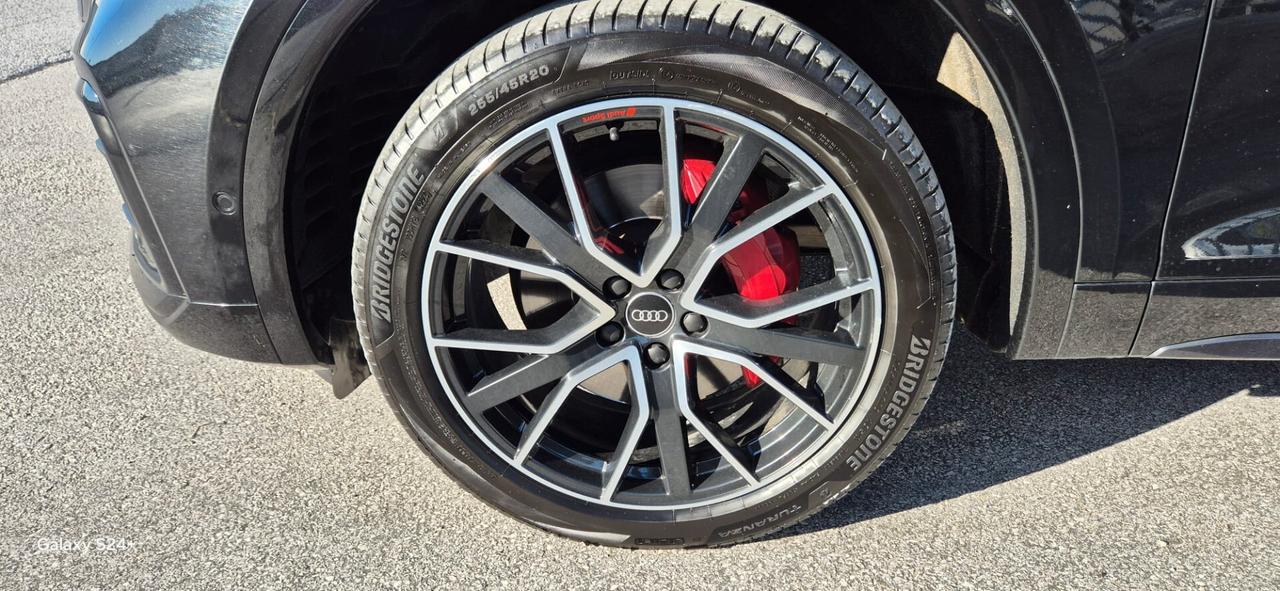 Audi Q5 45 TFSIe quattro S tronic S line plus