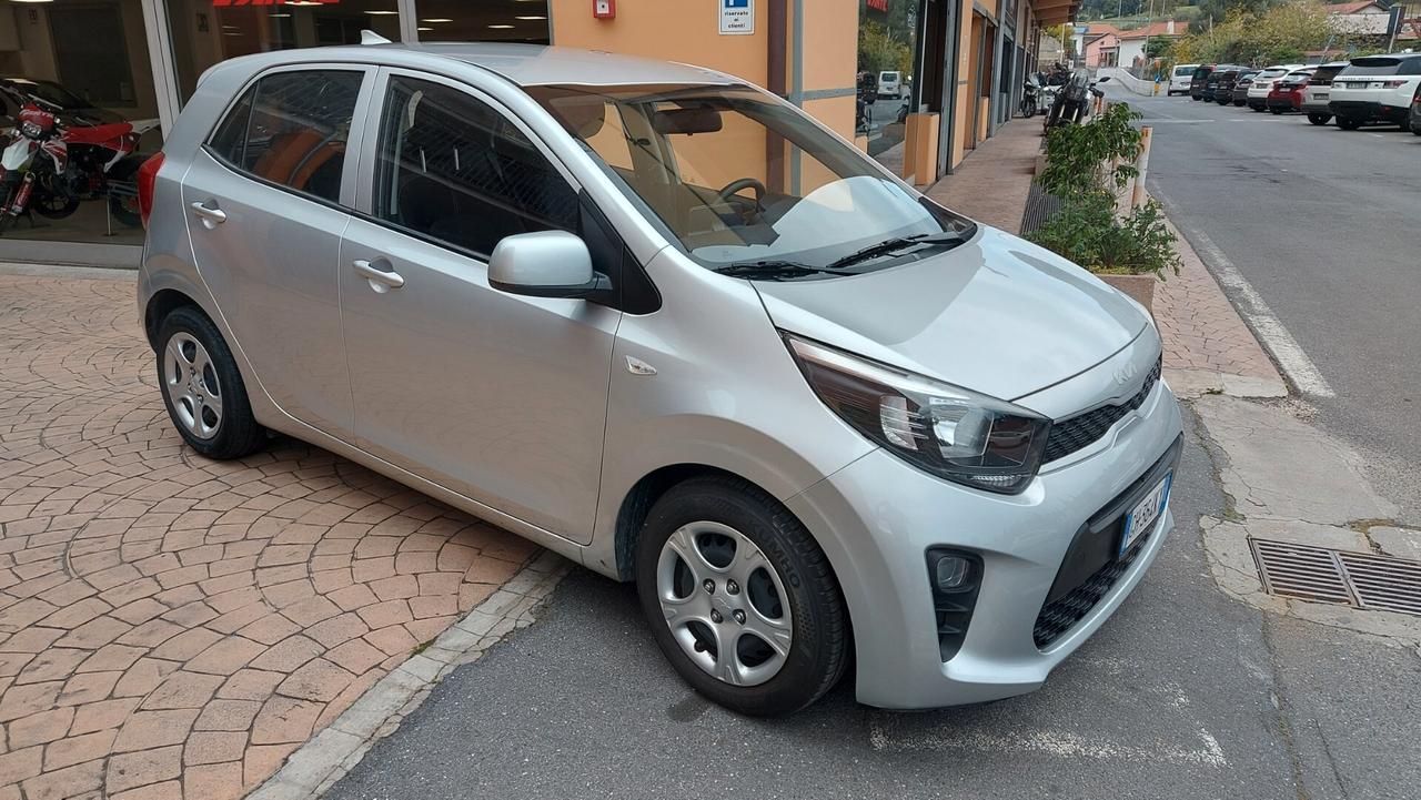 Kia Picanto 1.0 12V 5 porte Urban