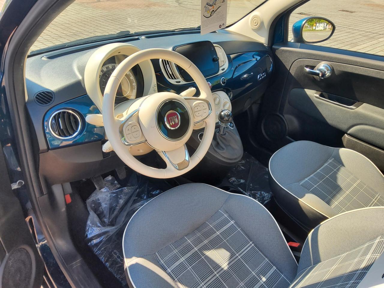 Fiat 500 1.0 Hybrid Dolcevita