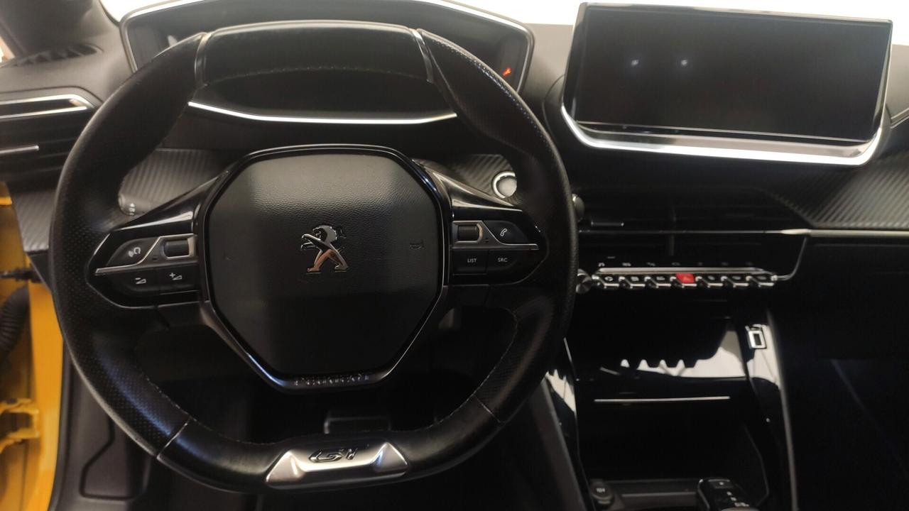 Peugeot 208 motore elettrico 136 CV 5 porte GT
