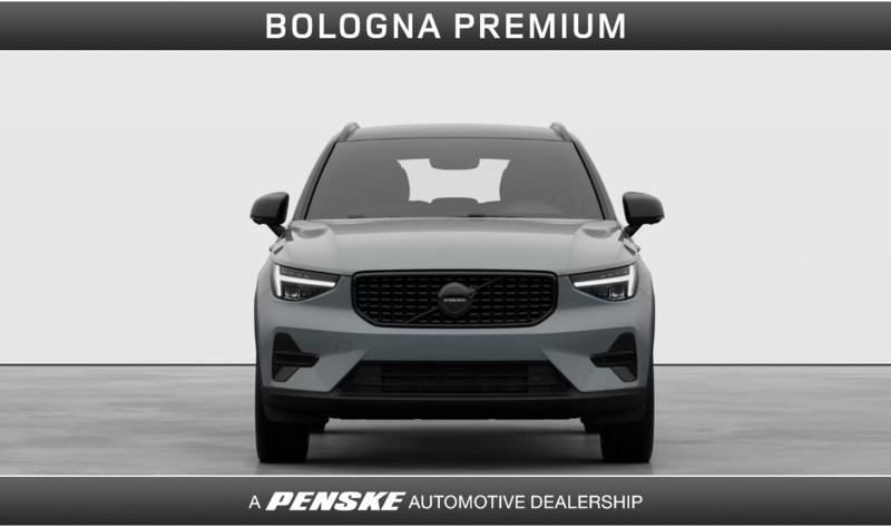 Volvo XC40 B3 automatico Plus Black Edition