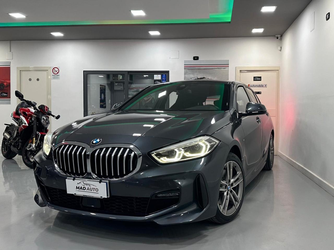 Bmw 118 118d 5p. Msport