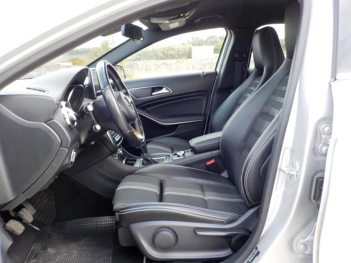 Mercedes-benz GLA 200 d Business