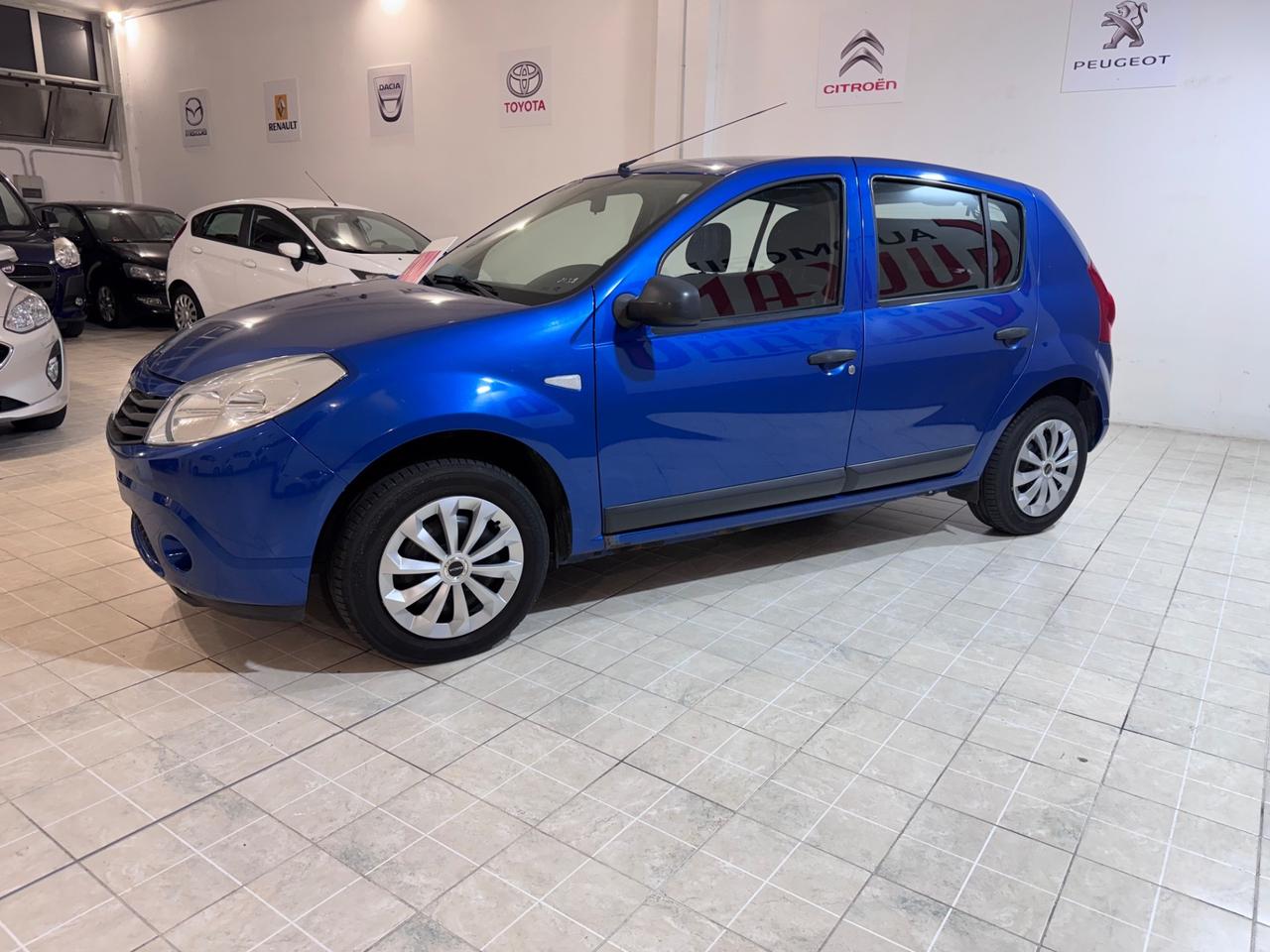 Dacia Sandero 1.2 16V Lauréate