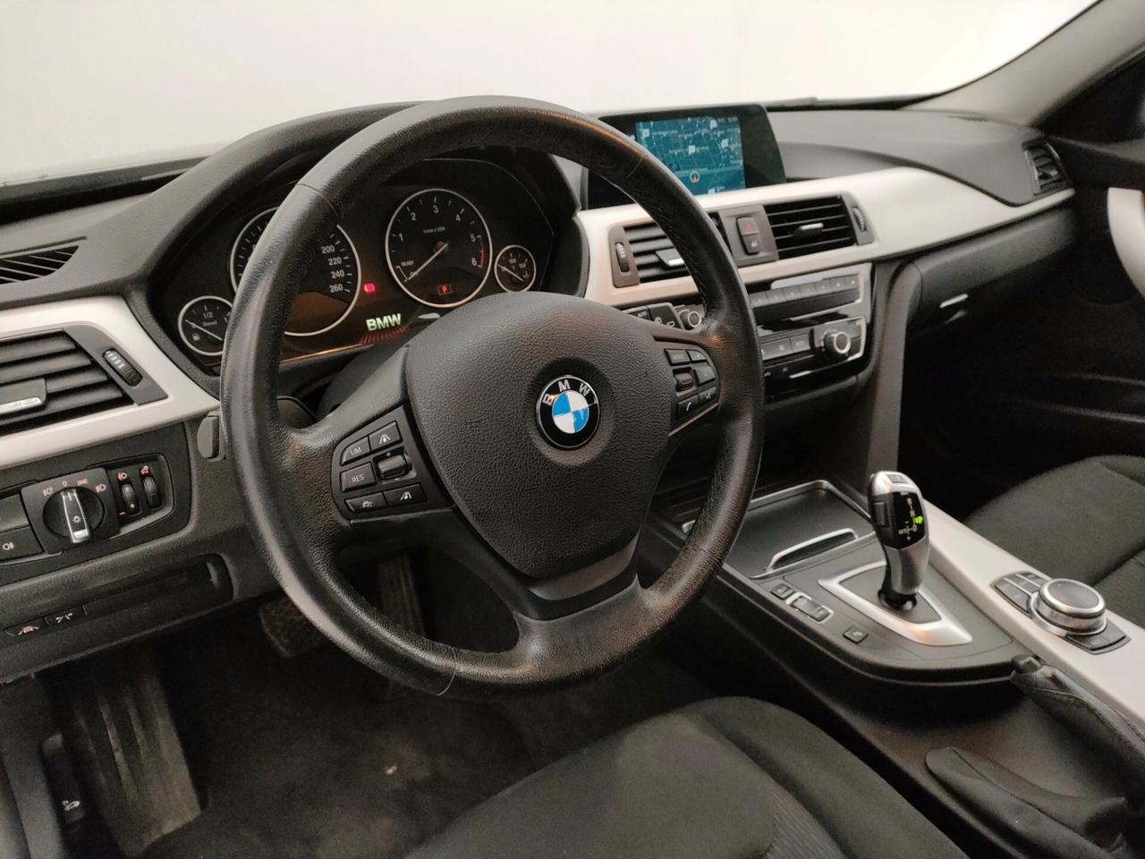 Bmw 320 320d xDrive Touring Business Advantage