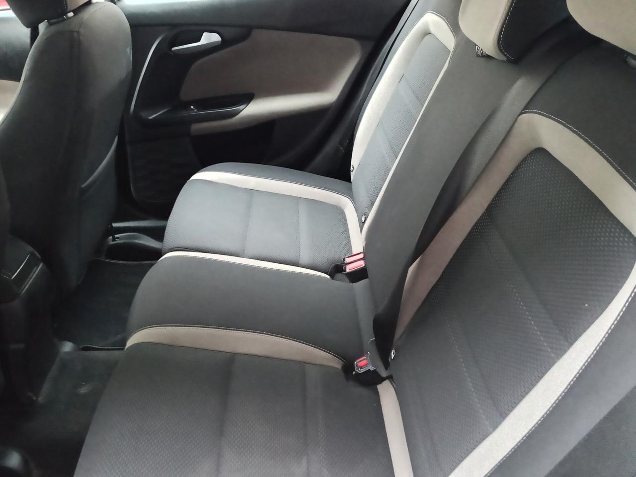 Fiat Tipo 1.6 Mjt S&S SW Lounge