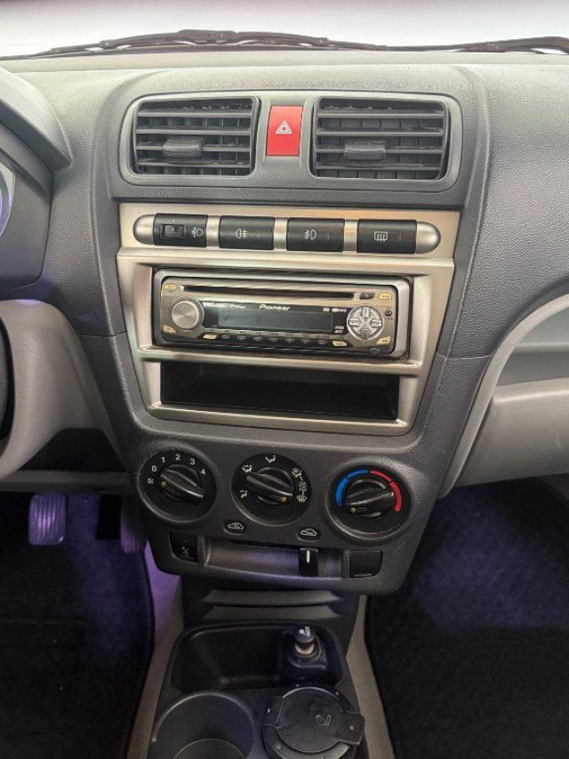 KIA Picanto 1.1 12V EX Sport