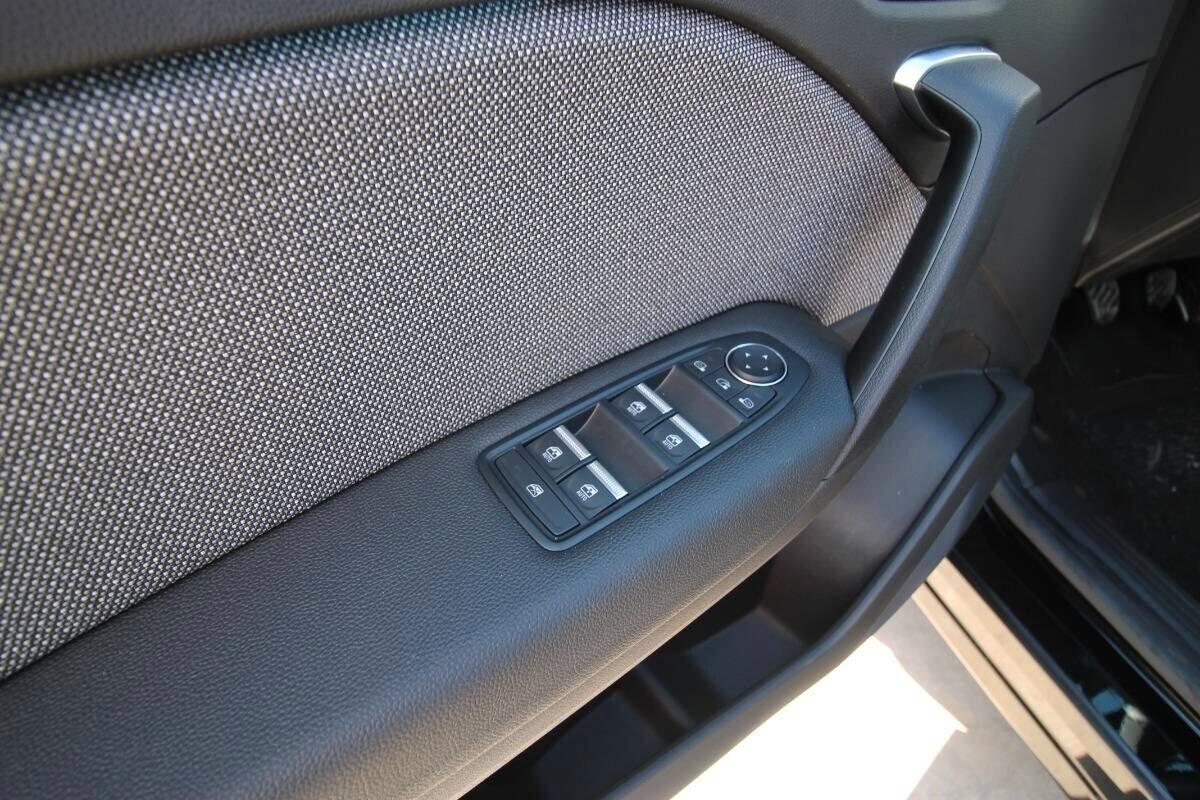 Renault Captur TCe 90 Techno 18.000KM|2025