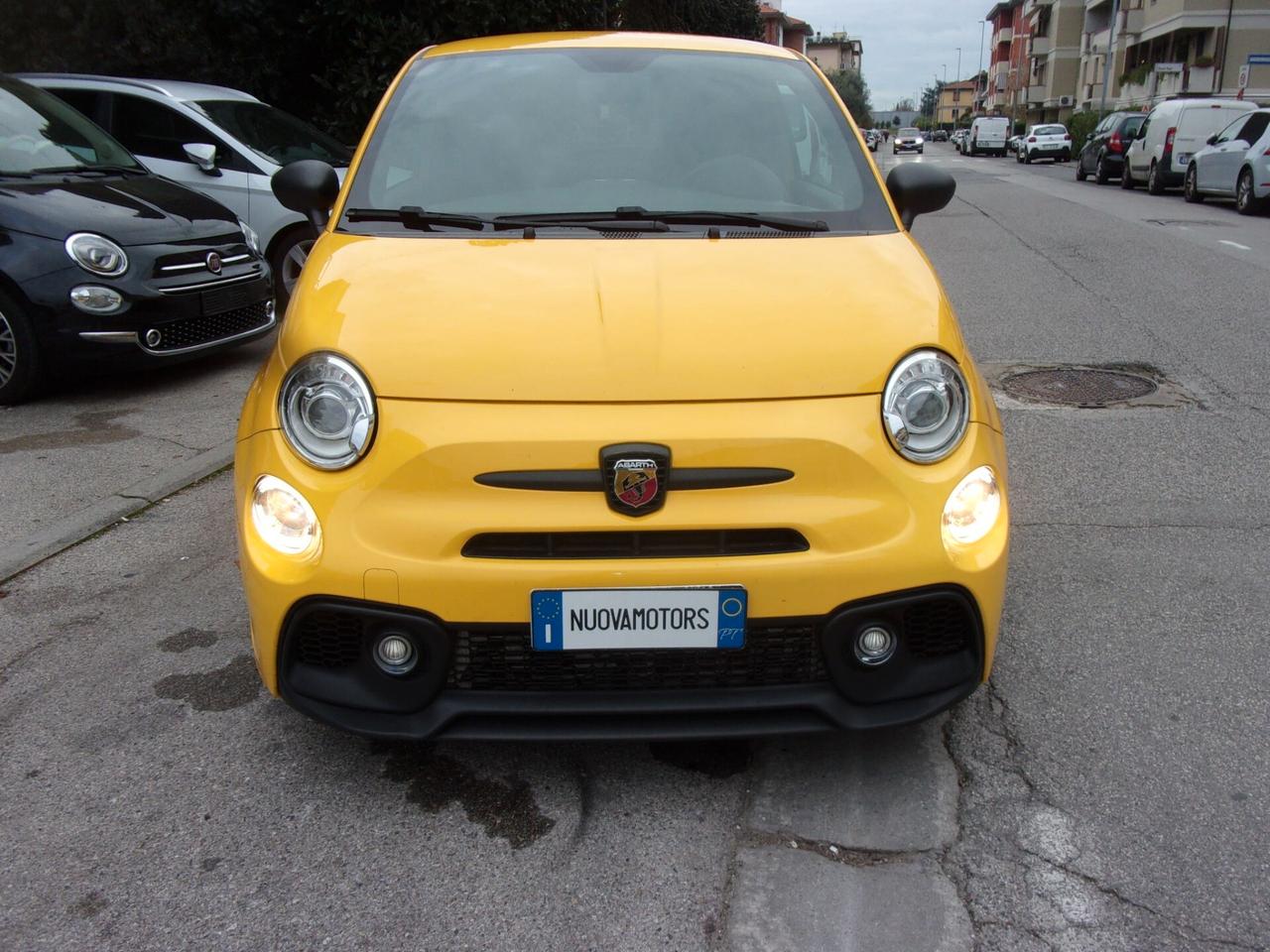 Abarth 595 1.4 Turbo T-Jet 180 CV Competizione