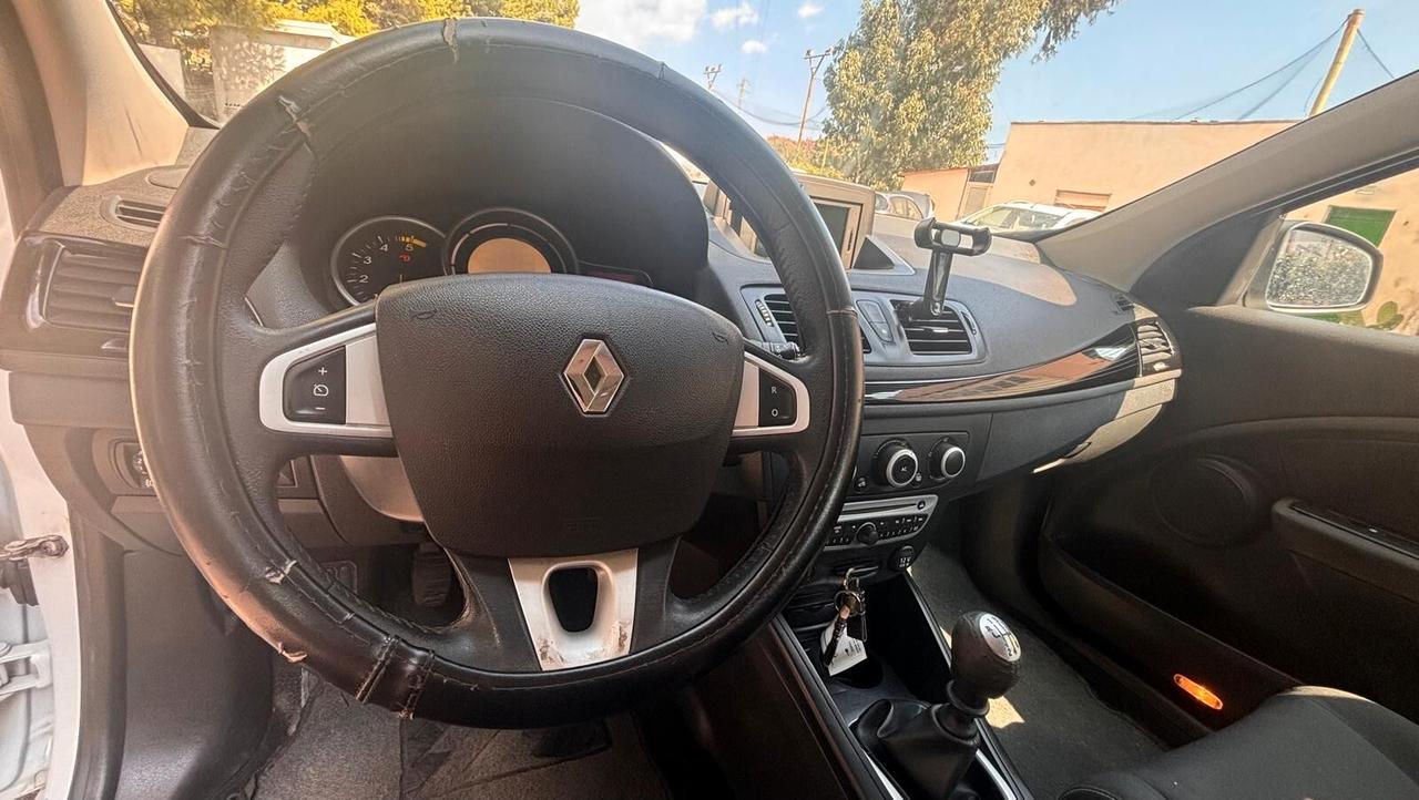 Renault Megane Mégane 1.5 dCi 110CV Start&Stop SporTour Wave