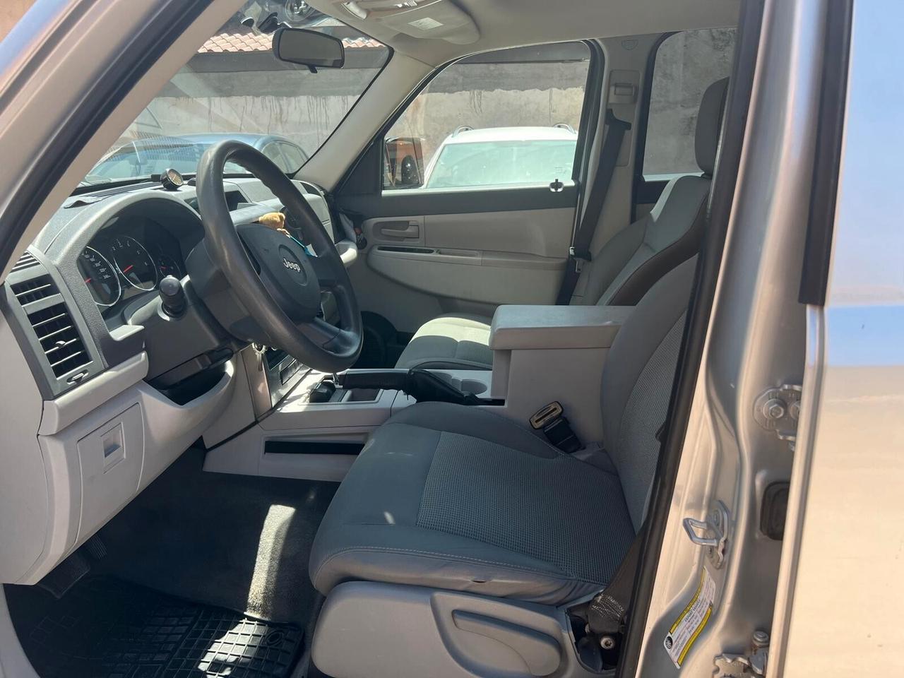 Jeep Cherokee 2.8 CRD DPF Limited