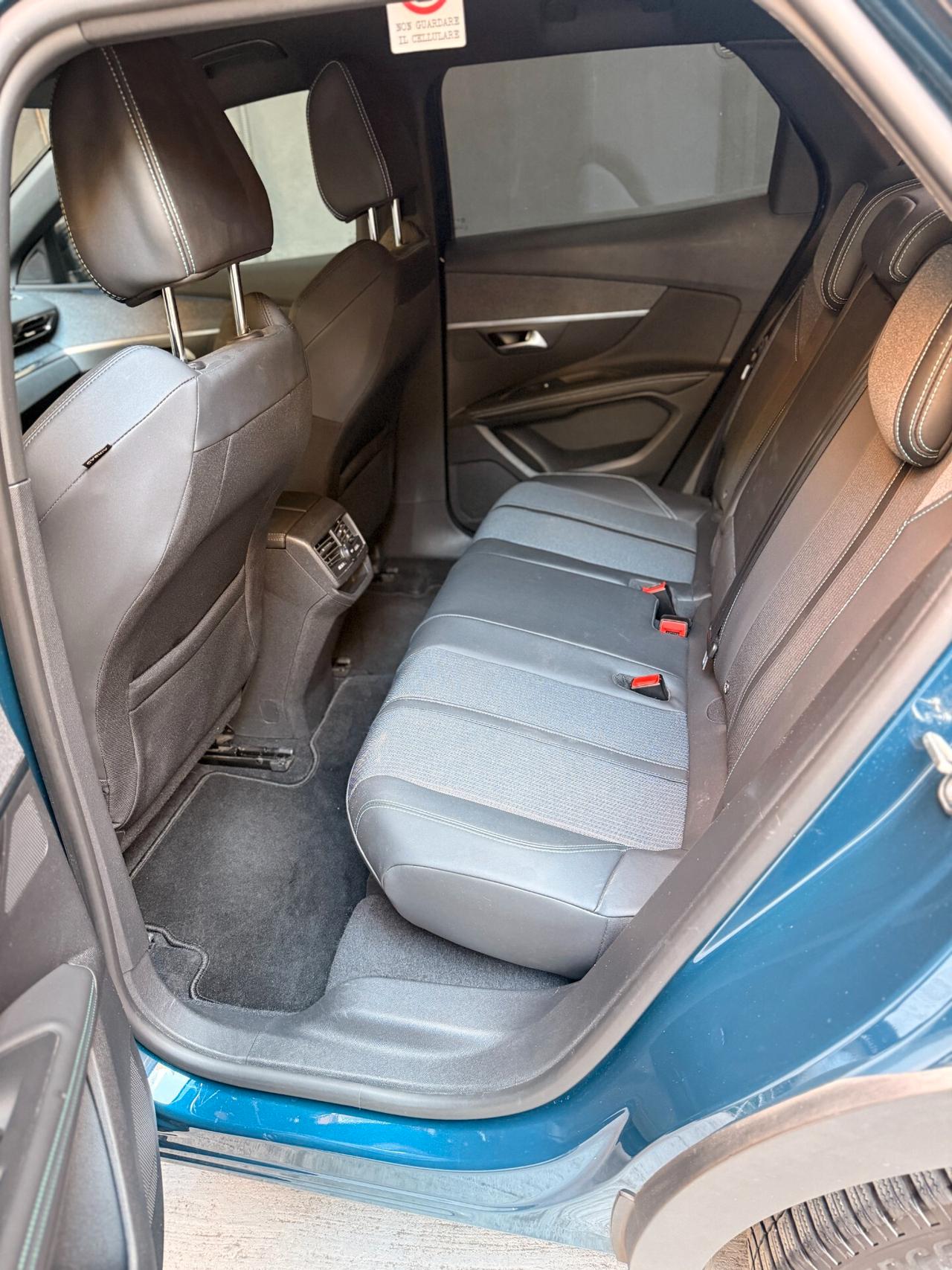 PEUGEOT 3008 1.5 BLUEHDI ALLURE PACK S&S 130CV EAT8 – GARANZIA 12 MESI