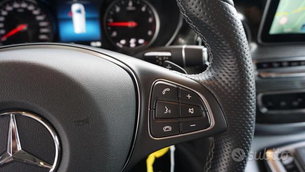 MERCEDES-BENZ V 300 d Automatic 4Matic Premium E