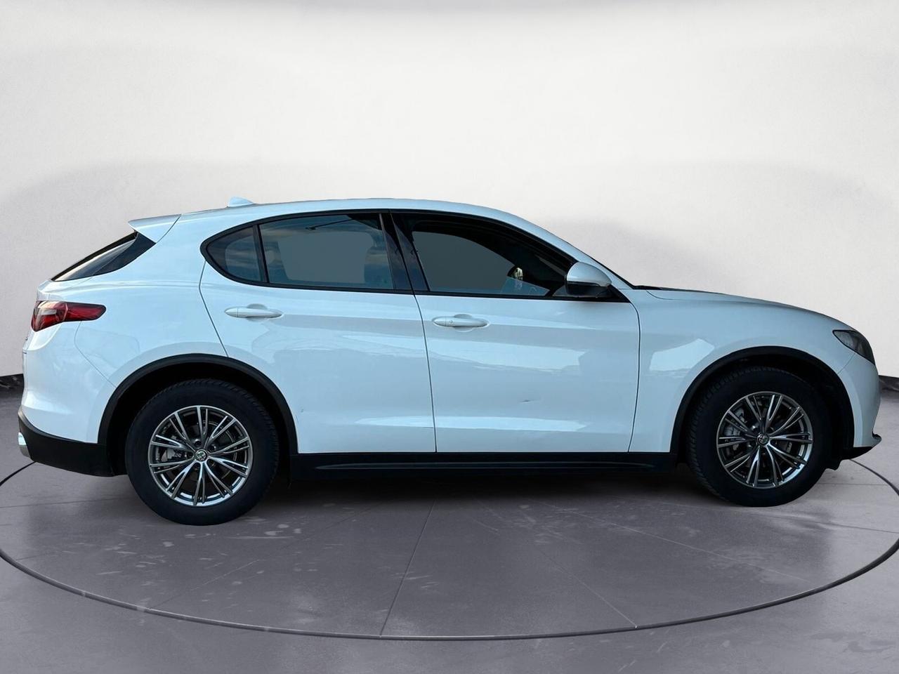 Alfa Romeo Stelvio 2.2 Turbodiesel 160 CV AT8 RWD Business