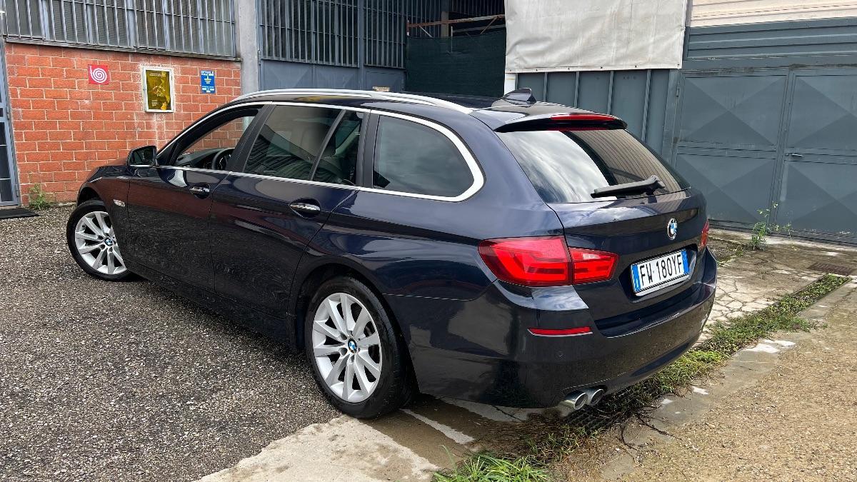 BMW - Serie 5 Touring 530d Touring xdrive Futura auto