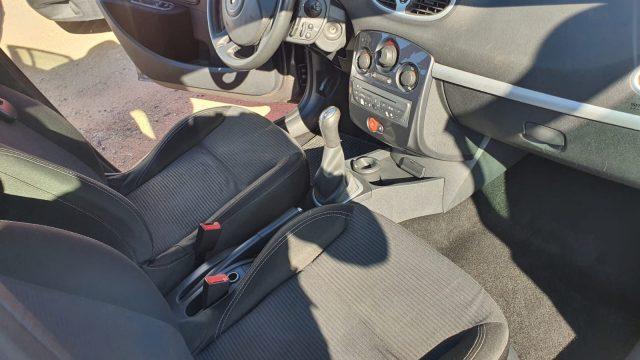 RENAULT Clio 1.5 dCi 90CV 5 porte Dynamique