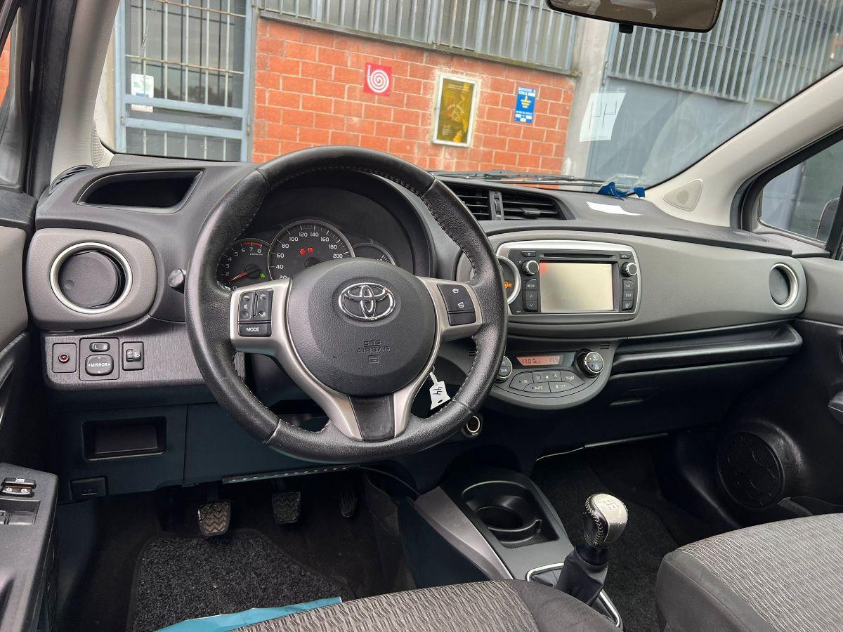 TOYOTA - Yaris - 1.0 5p. Lounge
