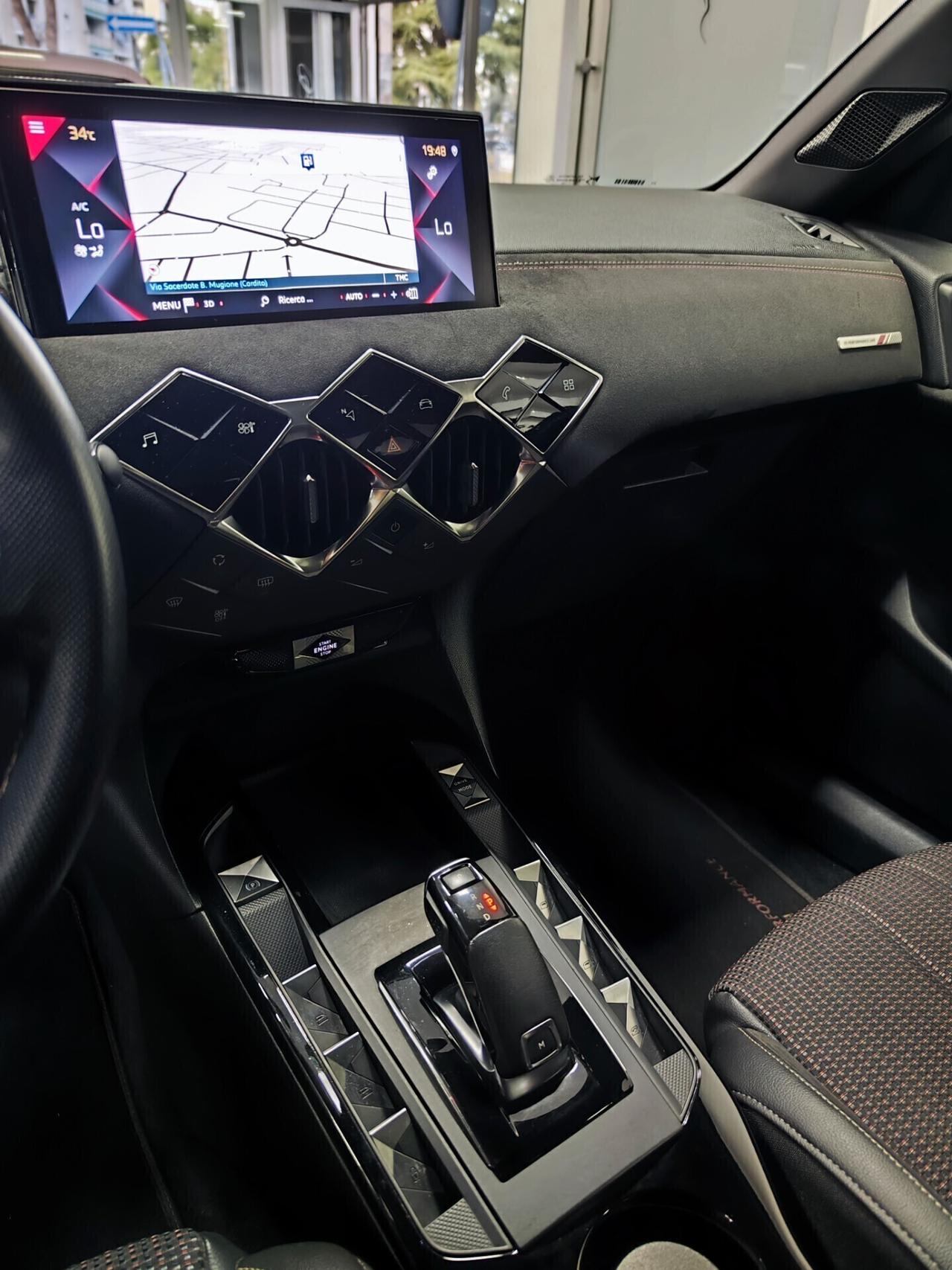 DS 3 Crossback BlueHDi 130 aut. Performance Line FULL
