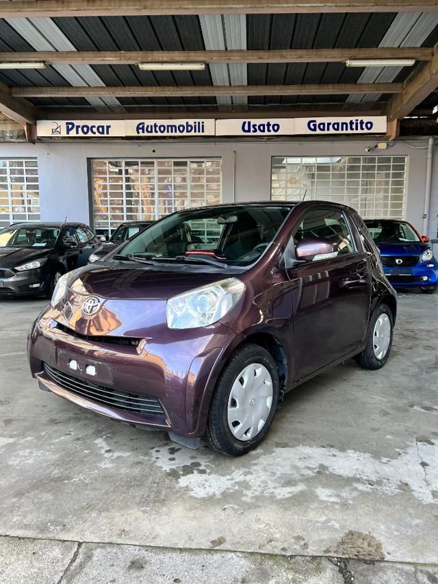 TOYOTA iQ 1.0