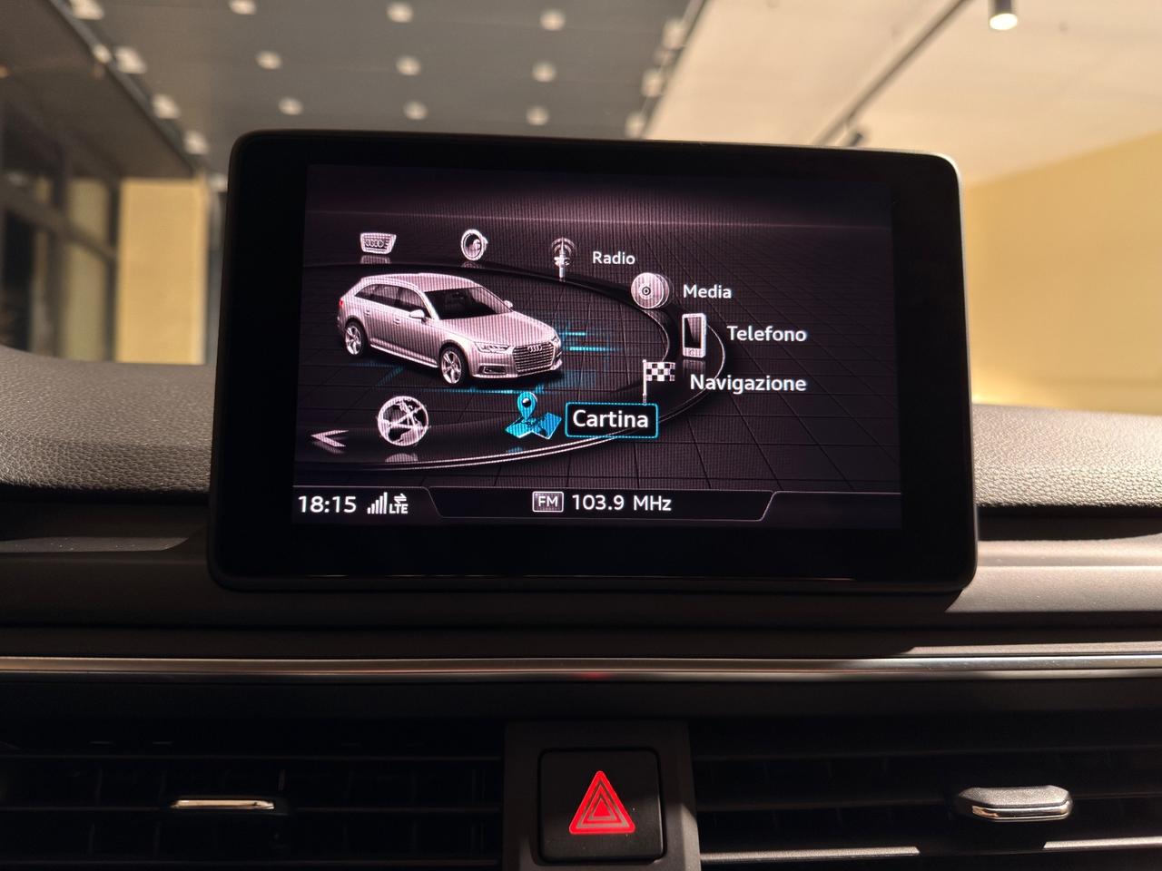 Audi A4 Avant 35 TDI S tronic 2.0 da 150cv