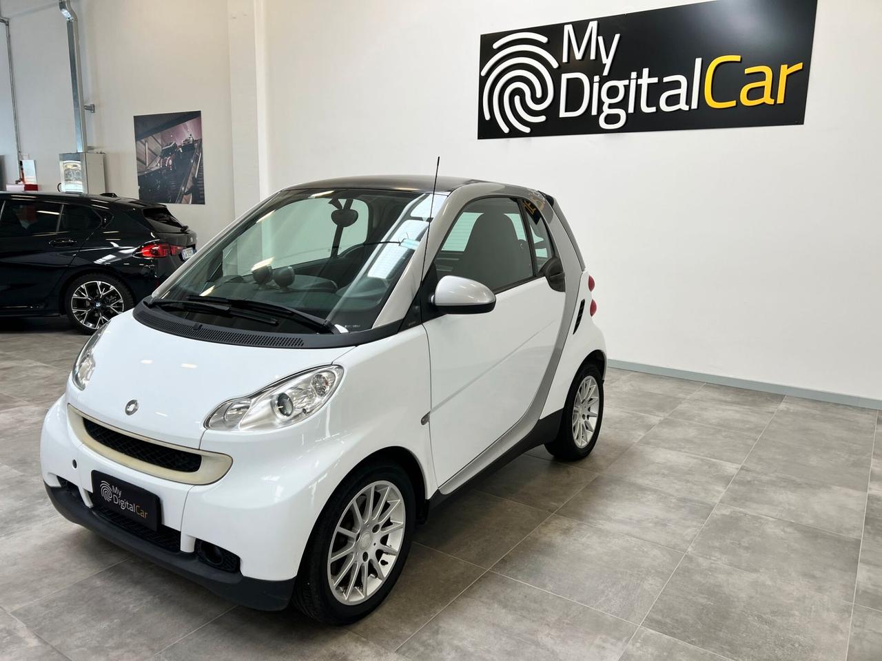 Smart ForTwo 1000 52 kW coupé passion