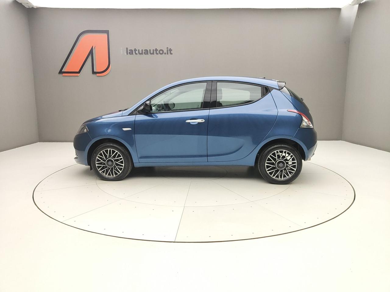LANCIA Ypsilon III 2021 1.0 70CV HYBRID PLATINO