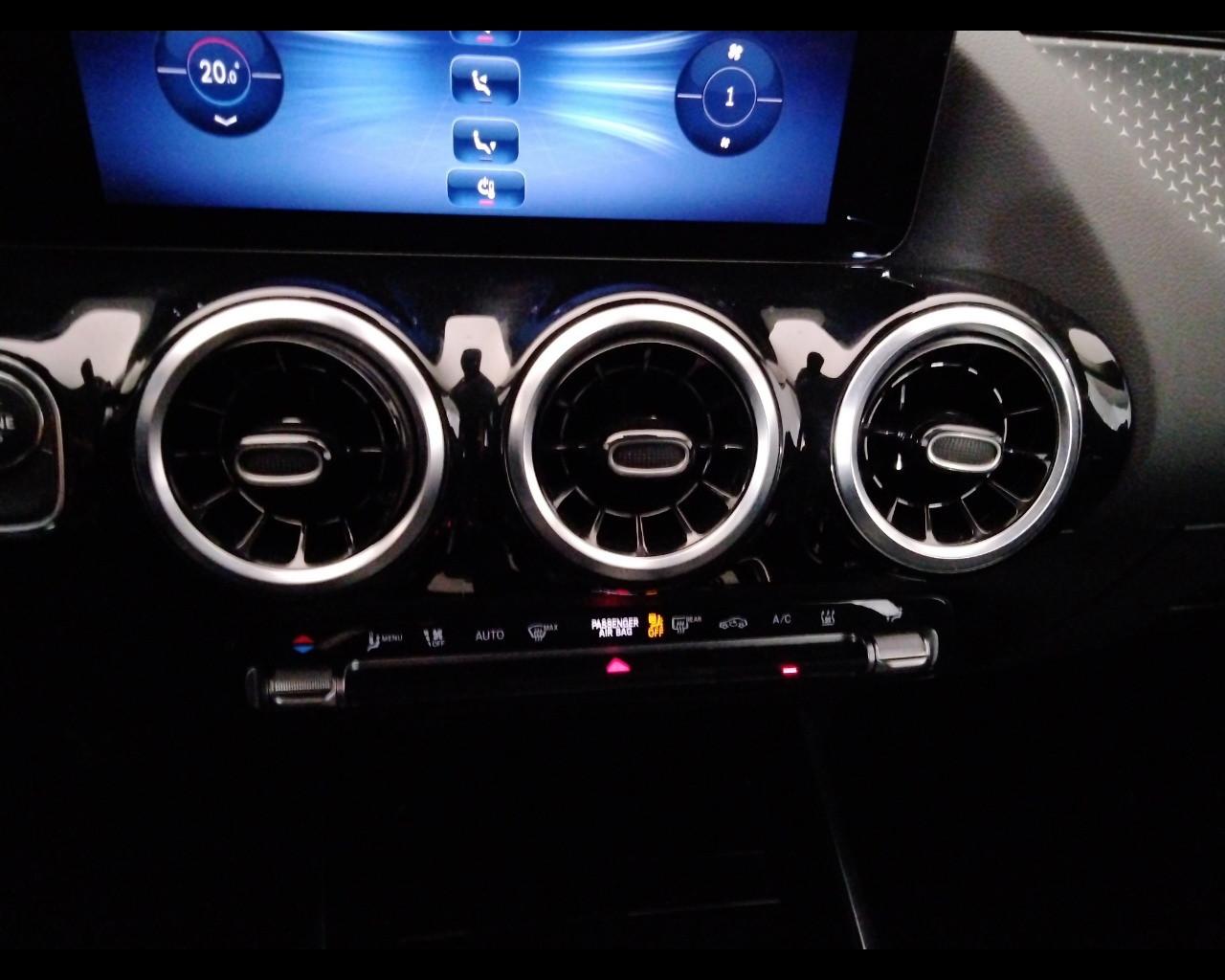 Mercedes-Benz GLA-H247 2023 - GLA 250 e phev Progressive Advanced auto