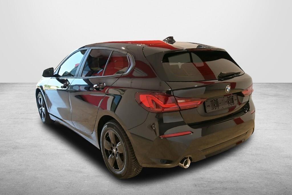 BMW 116D 115CV 6M. BUSINESS ADVANTAGE ( FARI LED - BMW DIGITAL COCKPIT - CRUISE - NAVI - MIRROR - PDC )