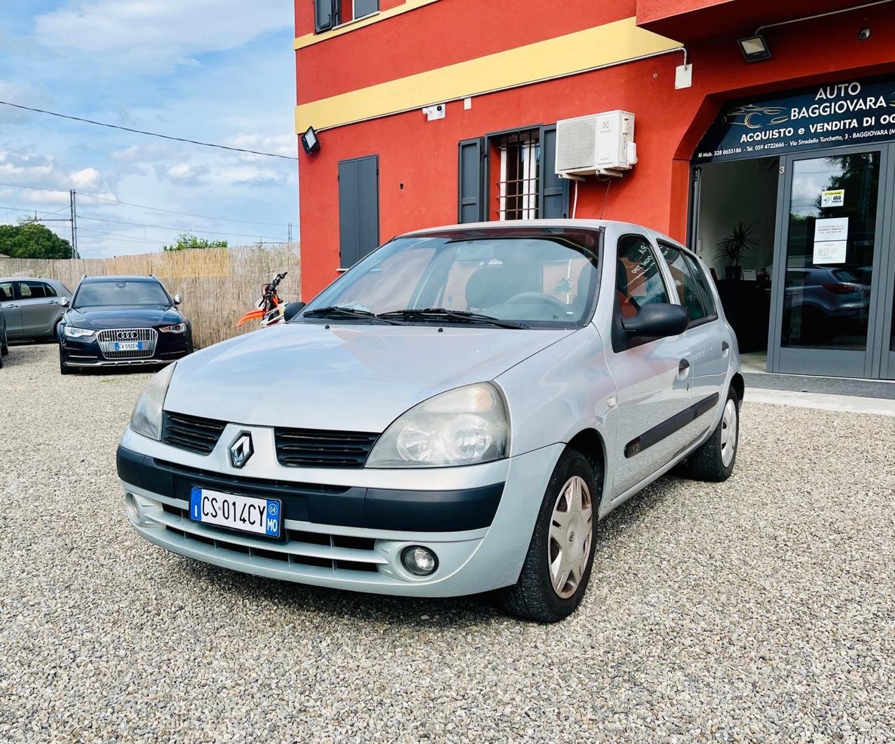 Renault Clio 1.2 benzina 5 porte