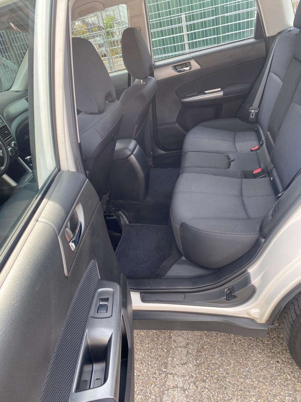 Subaru Forester 2.0D 4X4 XS Trend EURO 5
