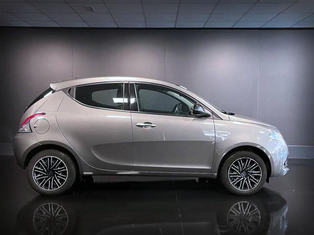 LANCIA Ypsilon 1.0 FireFly 5 porte S&S Hybrid Ecochic Gold