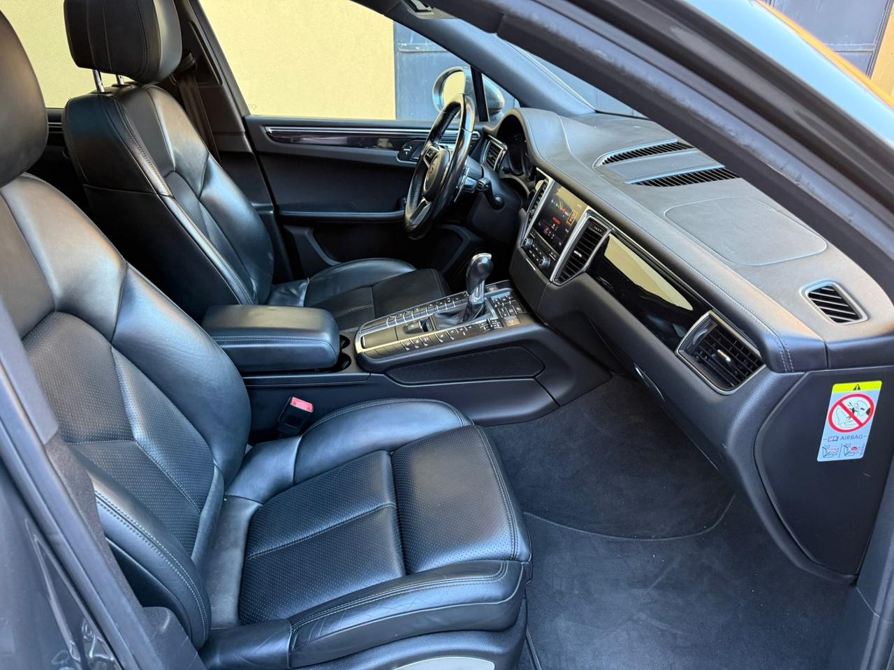 Porsche Macan 3.0 S tetto panoramico e gancio traino