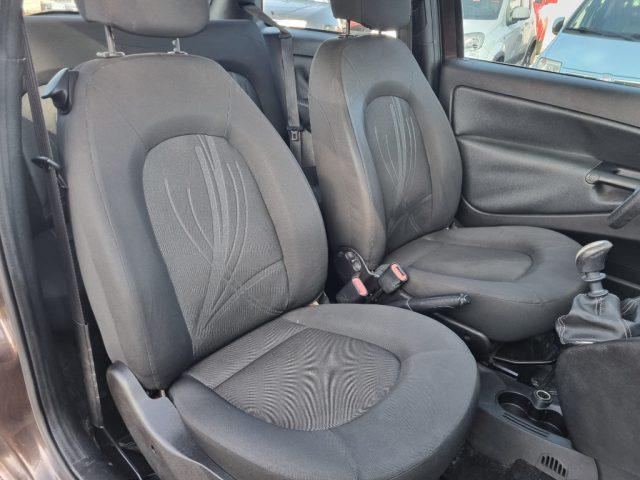 LANCIA Ypsilon 1.2 69 CV Diva