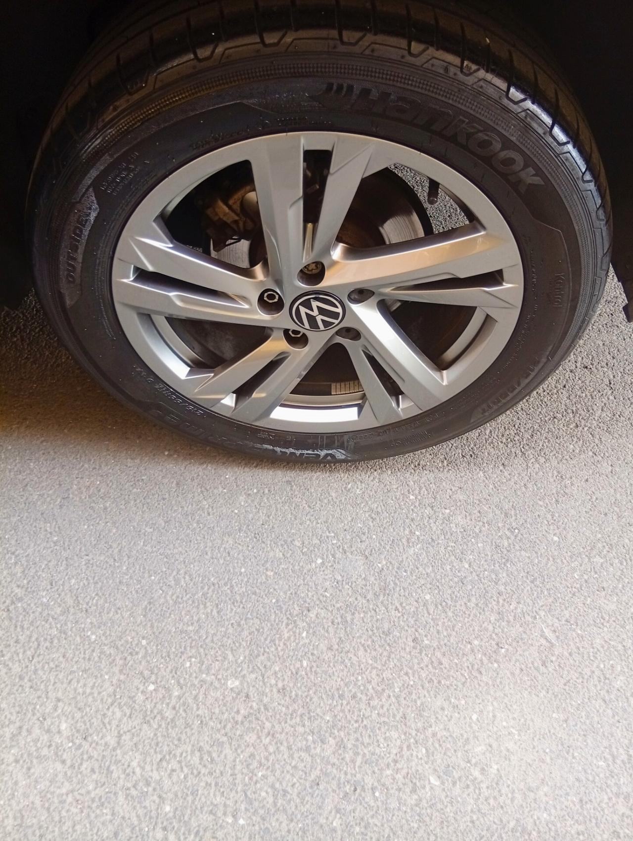 Volkswagen T-Roc 1.0 TSI Business BlueMotion Technology