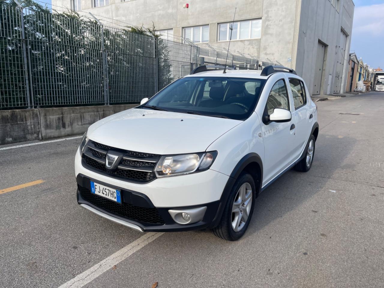 Dacia Sandero 0.9 TCe 12V TurboGPL 90CV Start&Stop Ambiance