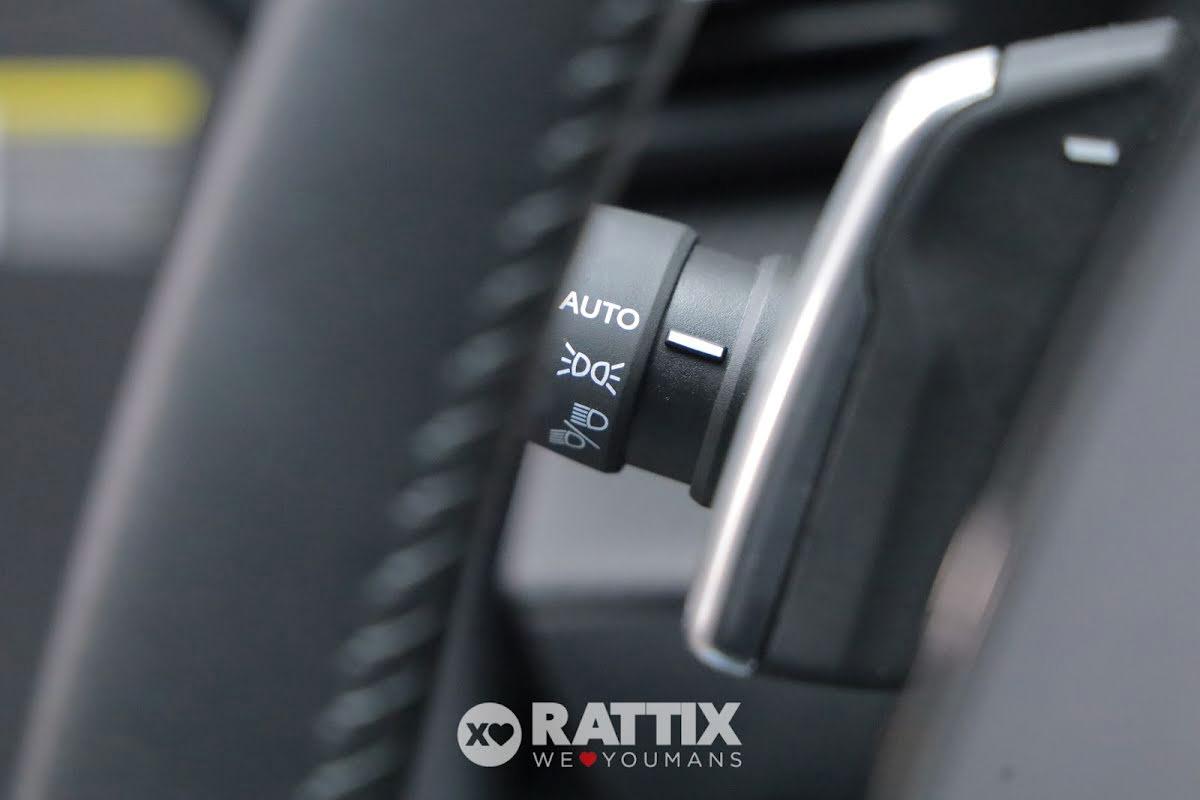 Peugeot 208 1.2 hybrid Allure e-dcs 6