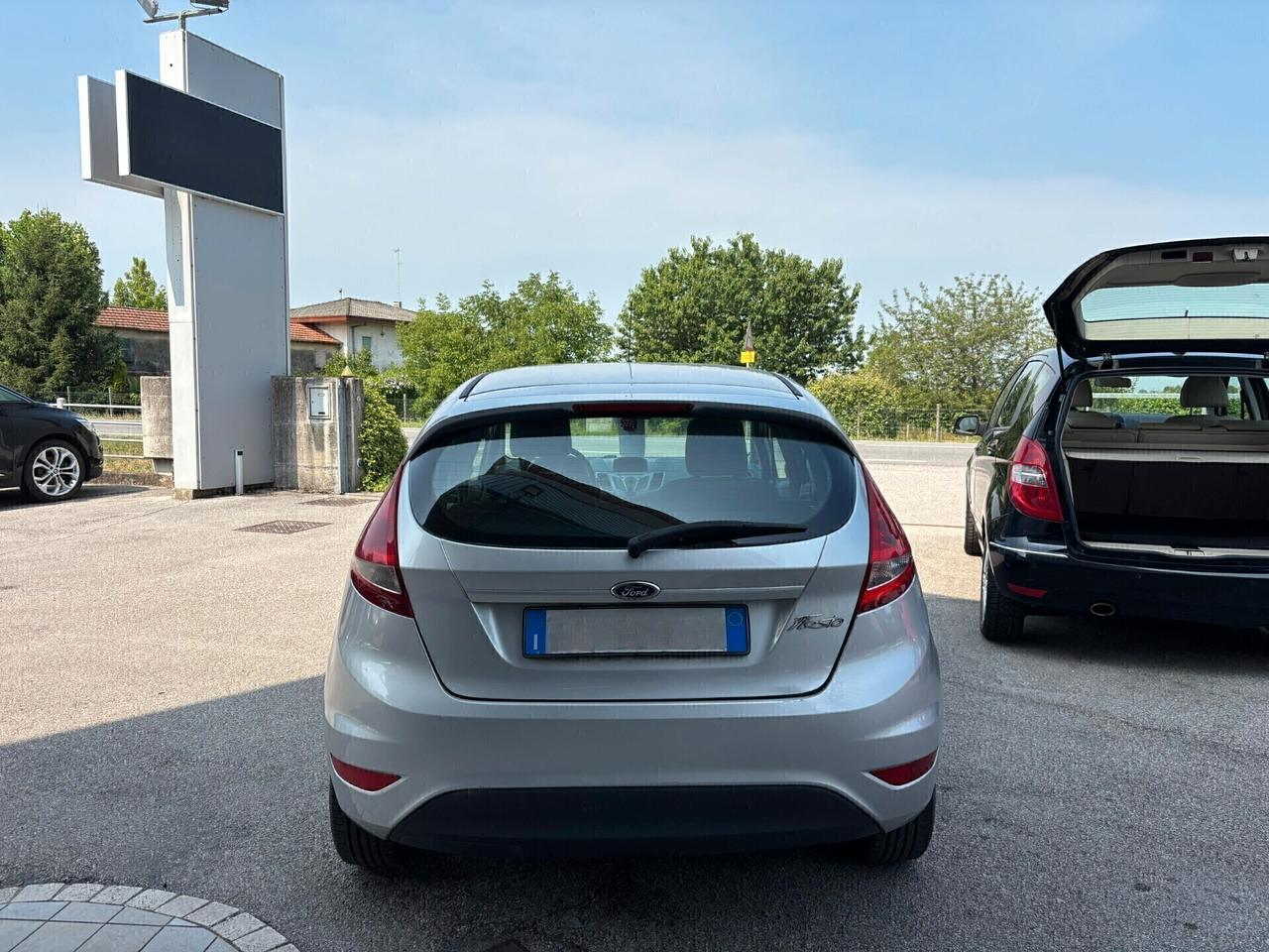 Ford Fiesta 1.2 benzina Neopatentati