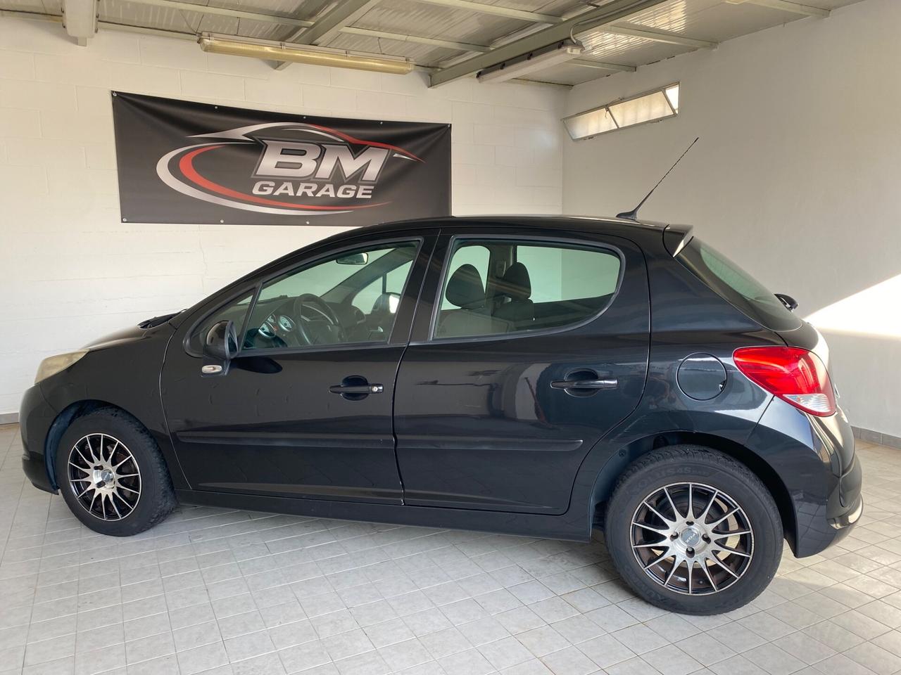 Peugeot 207 1.4 HDi 70CV FAP 5p. XS