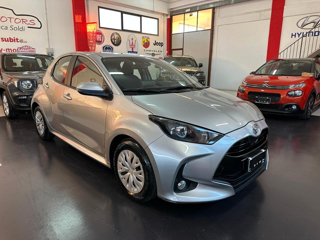 Toyota Yaris 1.0 5 porte Active
