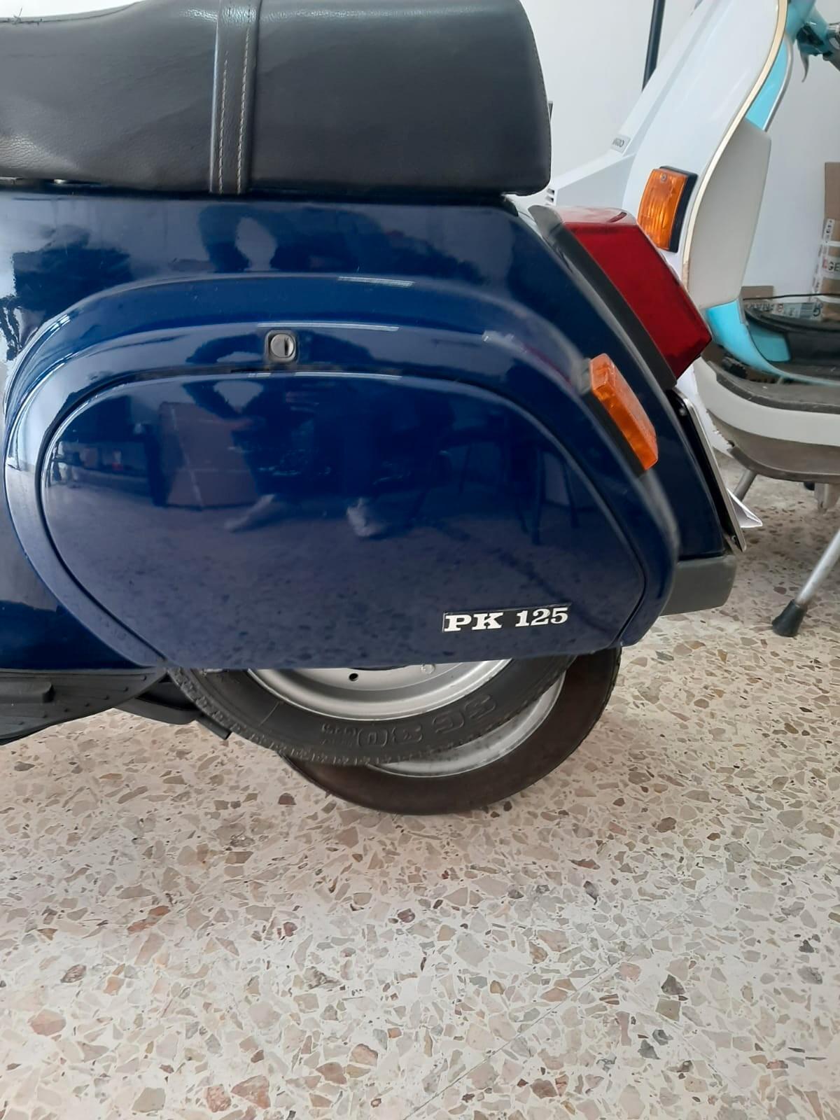 Piaggio Vespa PK 125 S