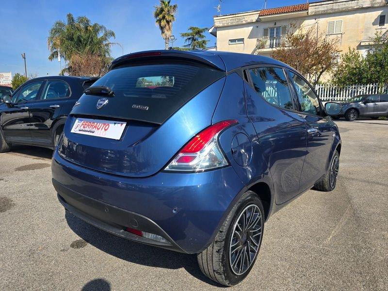 Lancia Ypsilon 1.0Hybrid 70CV GOLD PLUS