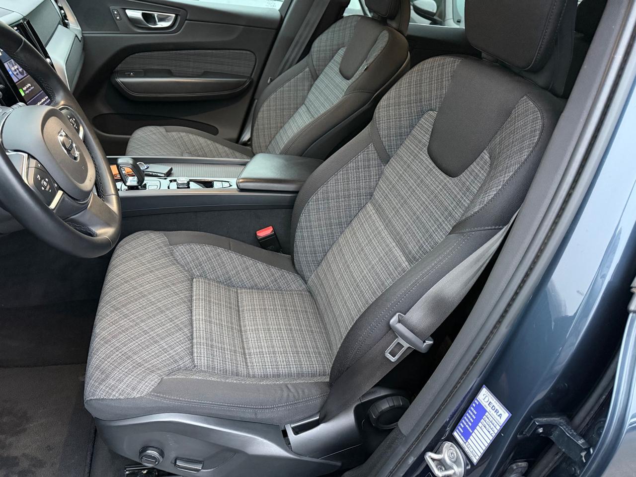 Volvo XC60 B4 (d) MY23 Automatico Core My23