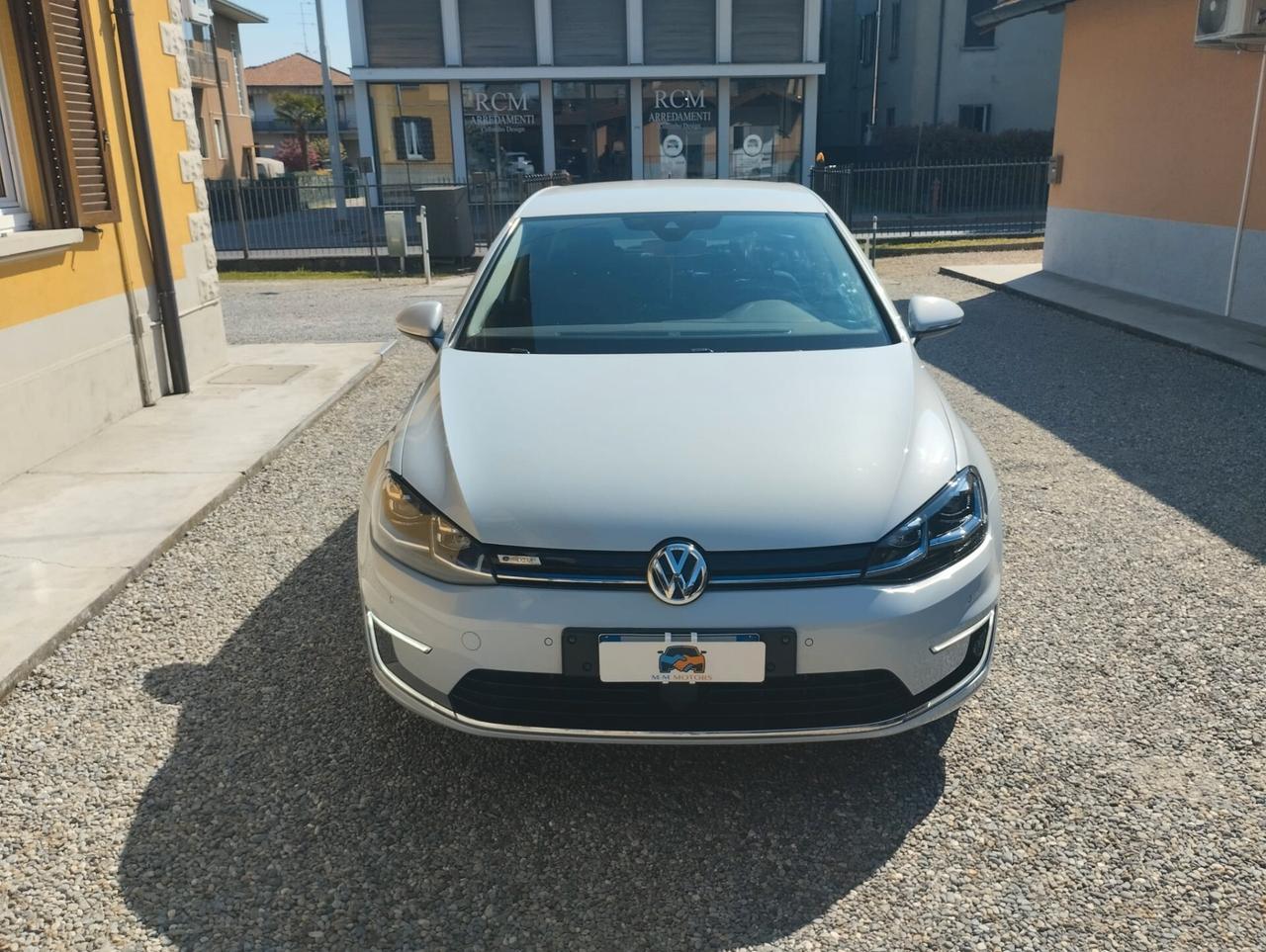 Volkswagen Golf e-Golf 136 CV