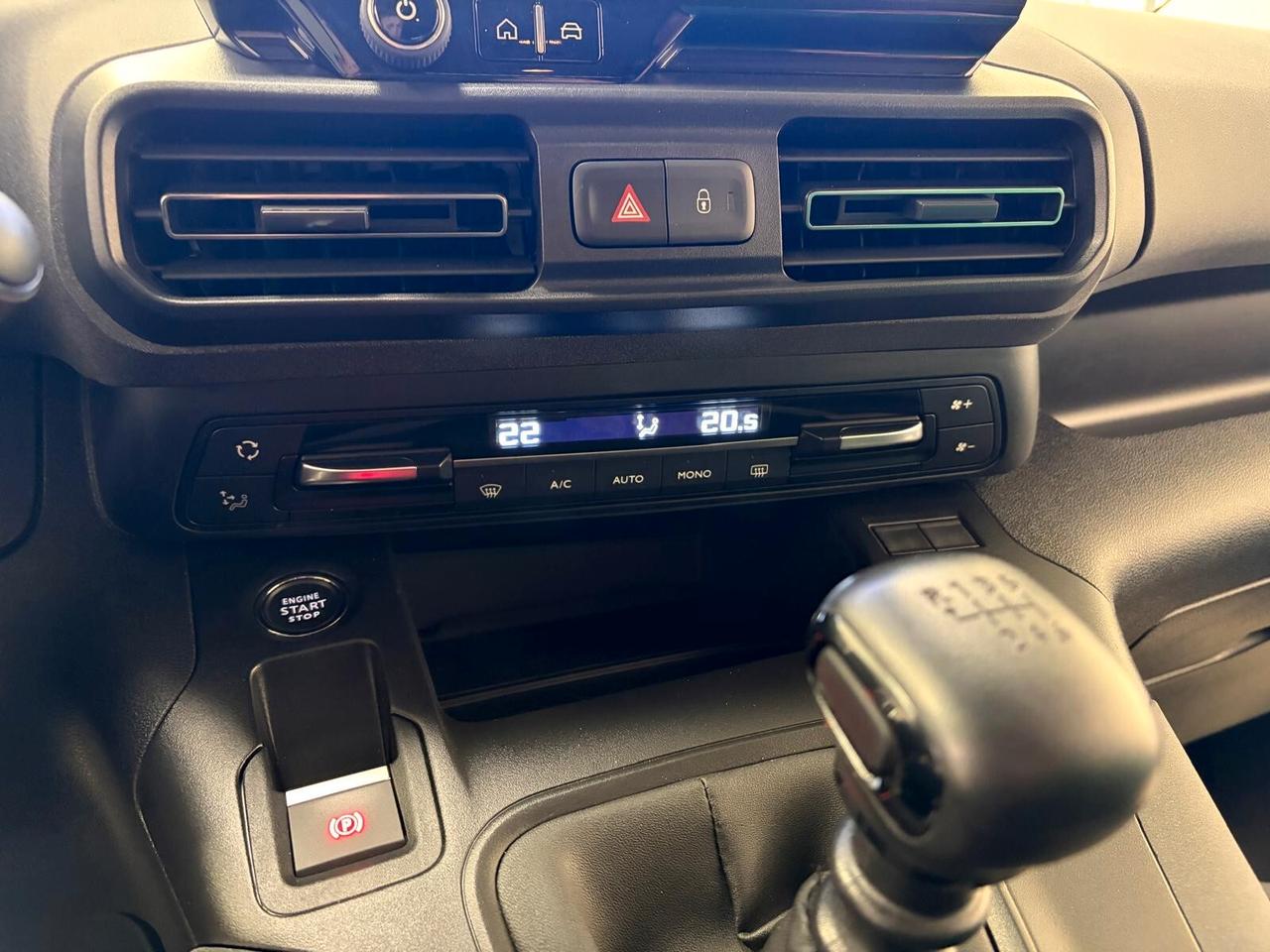 Peugeot Rifter 1.5 bluehdi Allure 100CV AUTOCARRO 5POSTI
